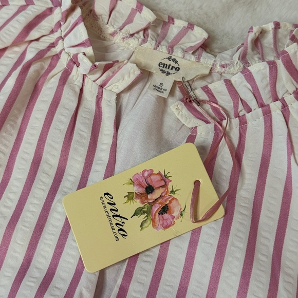 Entro White & Pink Stripe SearSucker Mini Dress, Exaggerated Balloon Sleeves - Picture 8 of 16